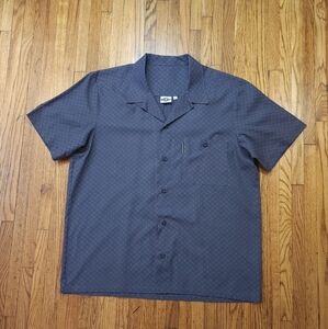 Kitanica Mens Short Sleeve Button Down Shirt Size L Grey NWOT
